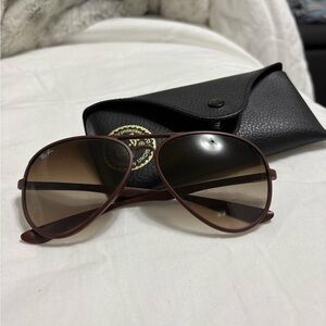 Ray-Ban Dark Brown Frame Aviator Sunglasses